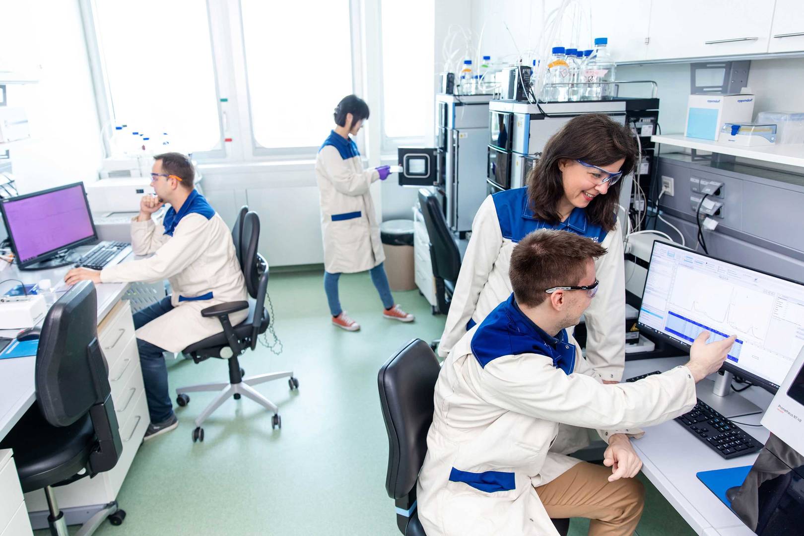 Scientists in the lab carry out protein analysis experiment